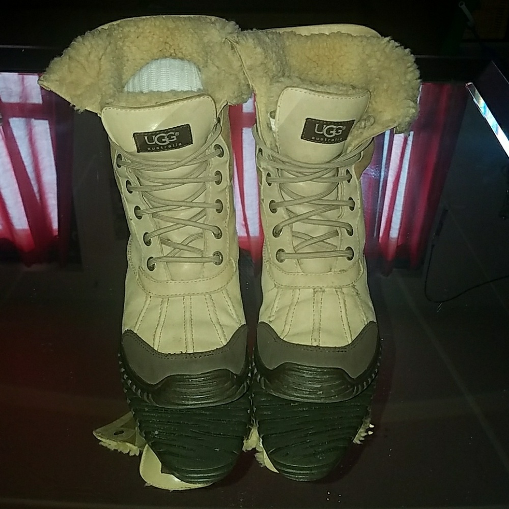 Boots - Picture 2 of 8